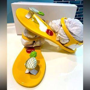Katy Perry Geli Flat Pineapple  Sandals New in Box Size 8